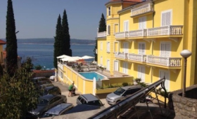 Hotel Esperanto, Selce