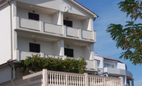 Apartmánový Dům Mel