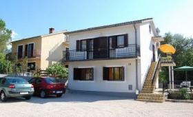 Apartmány 400-102