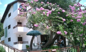 Apartmány Frane