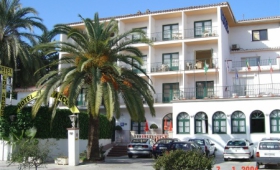 Hotel Arcos De Montemar