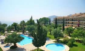 Delfinia Hotel