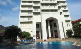 Waterfront Suites By Centara