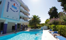 Holiday Rendez Vous
