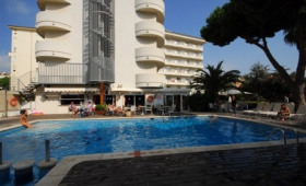 Hotel Savoy Beach Club