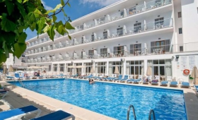 Alcudia Hotel