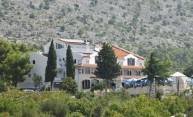 Hotel & Villa Vicko