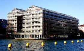 Holiday Inn Express Paris Canal De La Villette