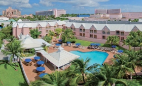 Comfort Suites, Paradise Island