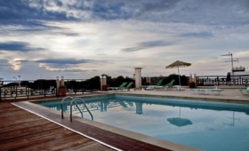 Joan Palace