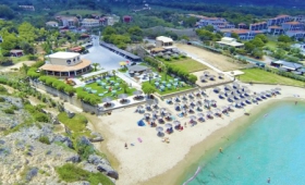 Plaka Beach