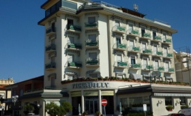 Hotel Piccadilly – Lido Di Camaiore