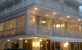 Hotel Aiglon