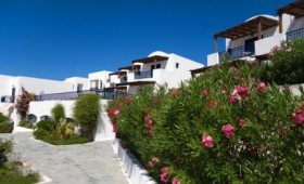 Hotel Lakitira Resort Hotel & Village