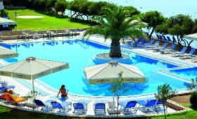 Negroponte Resort