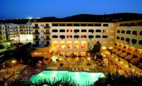 Theartemis Palace Hb