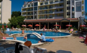 Perla Plaza