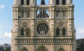 Paríž – predĺžené letecké víkendy