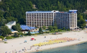 Club Dobrotiza Beach