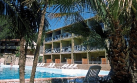Rezidence La Marina S Bazénem – Sanary
