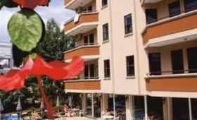 Sweet Hotel