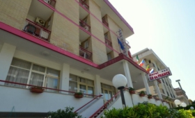 Hotel Ile De France