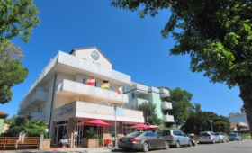 Hotel Nuova Graziosa S Bazénem – Lignano Sabbiadoro
