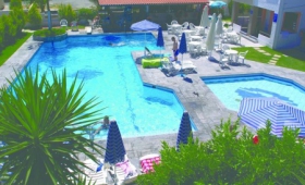 Koukouras – Lia Hotel