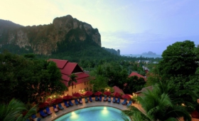 Vogue Resort & Spa