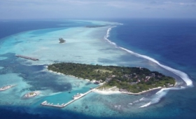 Adaaran Select Hudhuran Fushi Resort