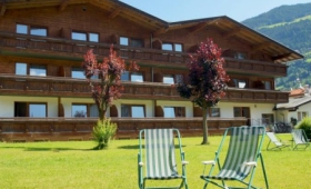 Ai First Mountain Hotel Zillertal