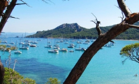 Panenský Porquerolles a hříšná Marseille (Hotel)