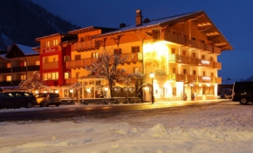 Hotel Römerhof S Bazénem – Fusch