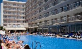 Lloret De Mar / Hotel Helios