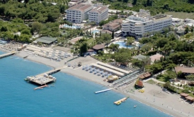 Catamaran Resort