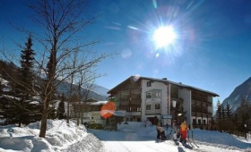 Hotel Heiligenblut V Heiligenblutu – 300 M Od Lanovky