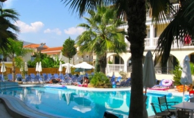 Zante Plaza