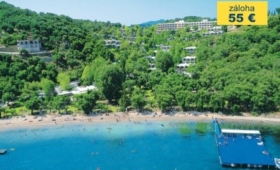 Daphnila Bay Dassia ***** De Luxe