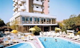 Hotel Alexandra Plaza