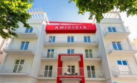 Amicizia