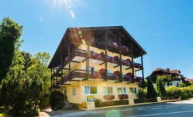 Eden Park – Retro Chique Hotel