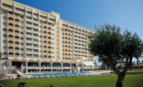 Ozadi Altura Beach Resort
