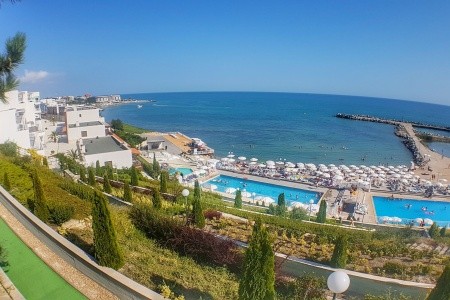 White Lagoon Resort