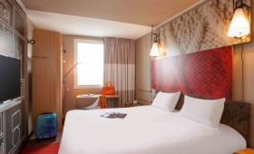 Ibis Paris Porte De Clichy Centre