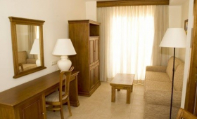 Ohtels Cabogata