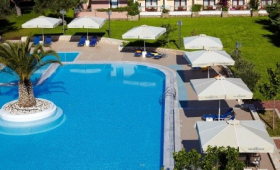 Negroponte Resort (Eretria)