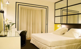 Mariposa Hotel