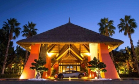 Asia Gardens Hotel & Thai Spa