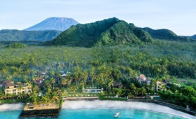Candi Beach Resort & Spa