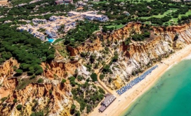 Pine Cliffs Resort
